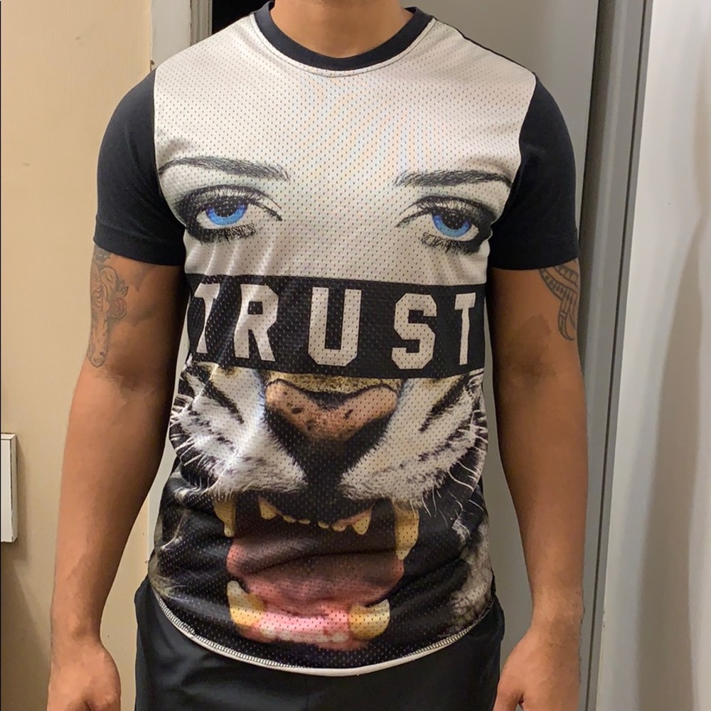 Urban outfitters black graphic shirt